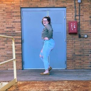 Meet your Posher, Jacee